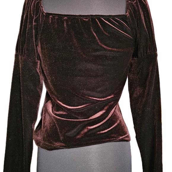 SOLD - Picture 2 of 4